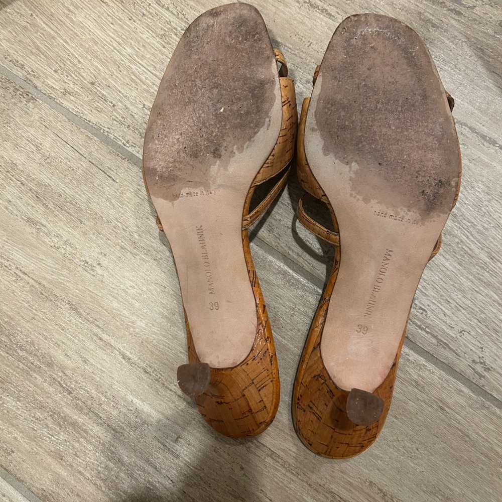 Manolo Blahnik Brown Strappy Sandals - Picture 2 of 4